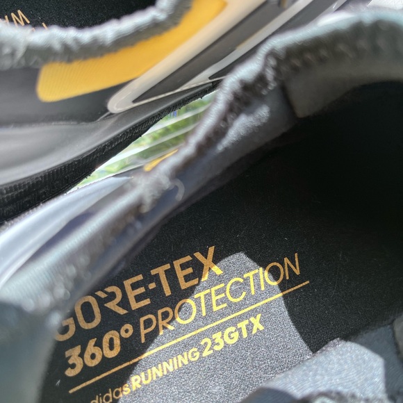 adidas Women's Sneakers - Black and Yellow - Picture 6 of 8